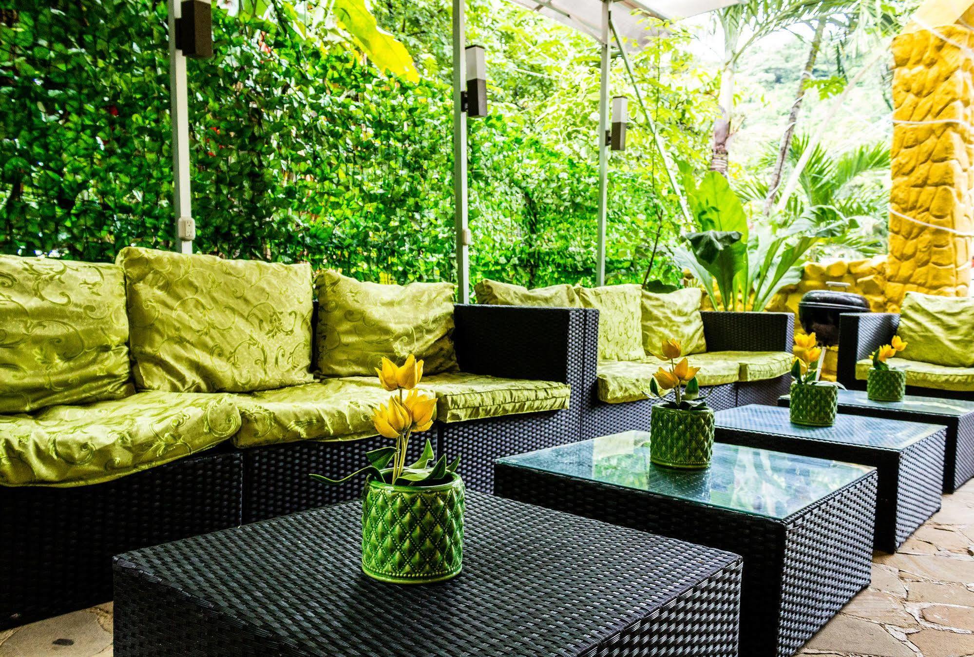 Hotel Aurora Montezuma Extérieur photo